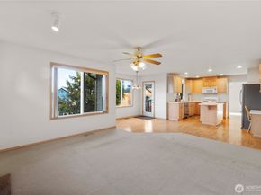 2326 S 280th Place, Federal Way WA 98003