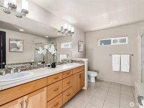 6012 18th Avenue S, Seattle WA 98108