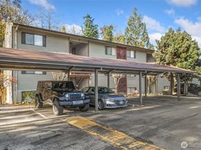 23453 16th Avenue S A304, Des Moines WA 98198