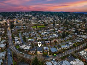 6571 102nd Avenue NE, Kirkland WA 98033