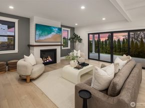 6571 102nd Avenue NE, Kirkland WA 98033