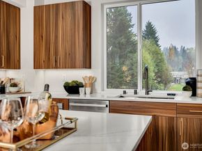 1528 243rd Place SW A, Bothell WA 98021