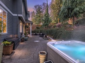 25913 SE 159 Street, Issaquah WA 98027