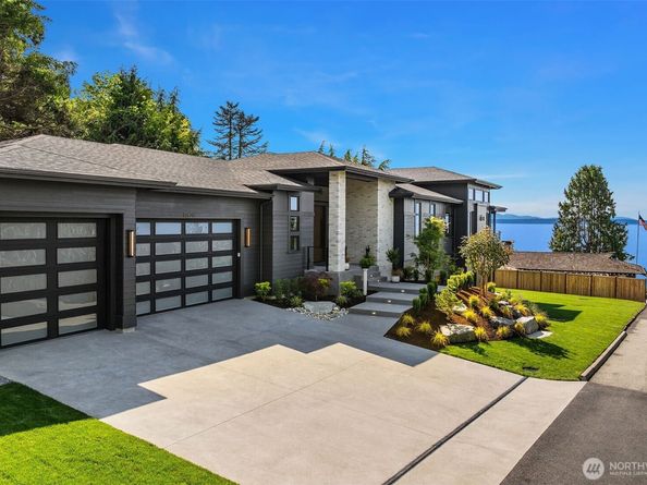 17626 Talbot Road, Edmonds WA 98026
