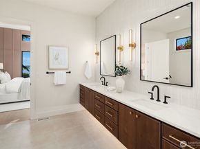 17626 Talbot Road, Edmonds WA 98026
