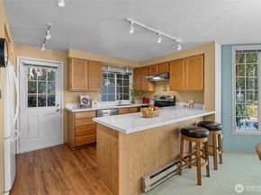 12351 SE 41st Lane 45, Bellevue WA 98006