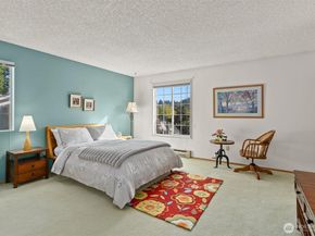 12351 SE 41st Lane 45, Bellevue WA 98006