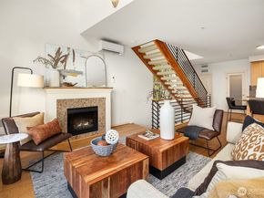 2012 NE Katsura Court B, Issaquah WA 98029