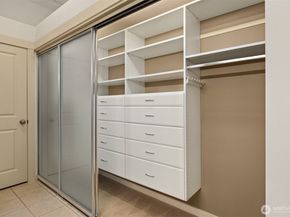 2012 NE Katsura Court B, Issaquah WA 98029