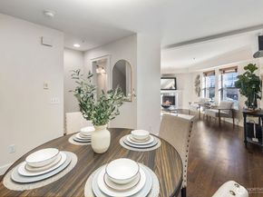 202 24th Avenue E 6, Seattle WA 98112