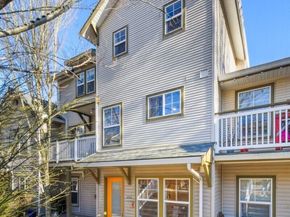 202 24th Avenue E 6, Seattle WA 98112