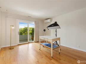 2565 Dexter Avenue N 103, Seattle WA 98109