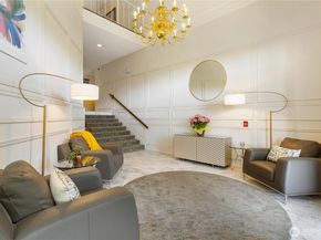 2565 Dexter Avenue N 103, Seattle WA 98109