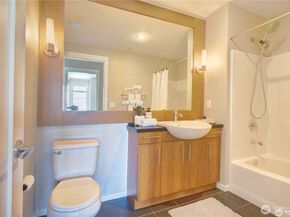 2721 1st Avenue PH06, Seattle WA 98121