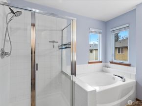 5926 SE 2nd Court, Renton WA 98059