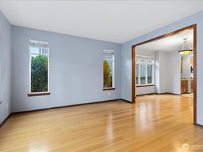 5926 SE 2nd Court, Renton WA 98059