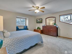 26424 107th Avenue SE, Kent WA 98030