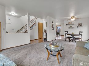 26424 107th Avenue SE, Kent WA 98030