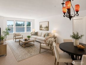 22472 SE Highland Circle 2367, Issaquah WA 98029