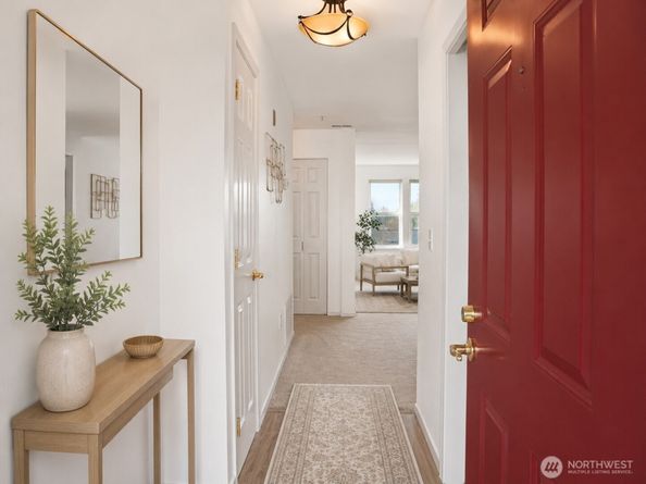22472 SE Highland Circle 2367, Issaquah WA 98029