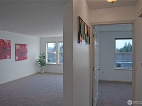 22472 SE Highland Circle 2367, Issaquah WA 98029