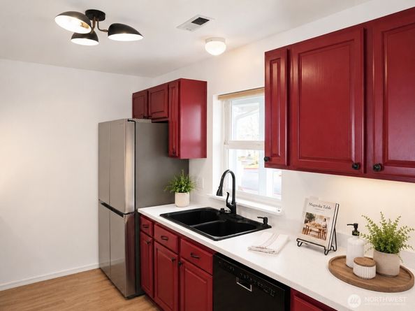 22472 SE Highland Circle 2367, Issaquah WA 98029