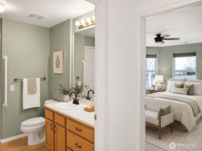 22472 SE Highland Circle 2367, Issaquah WA 98029
