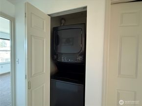 22472 SE Highland Circle 2367, Issaquah WA 98029