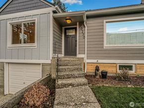 10230 62nd Avenue S, Seattle WA 98178