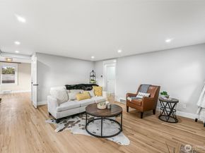 10230 62nd Avenue S, Seattle WA 98178