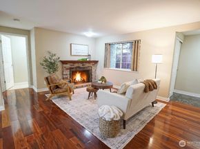 633 NW 85th Street 102, Seattle WA 98117