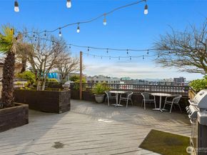 1125 E Olive Street 504, Seattle WA 98122