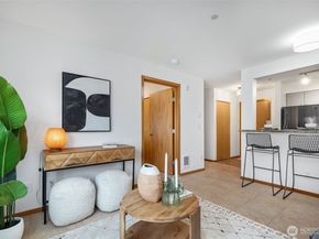 1125 E Olive Street 504, Seattle WA 98122