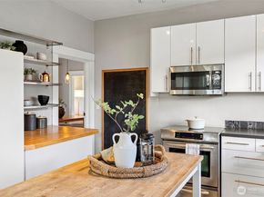 827 NW 61st Street, Seattle WA 98107