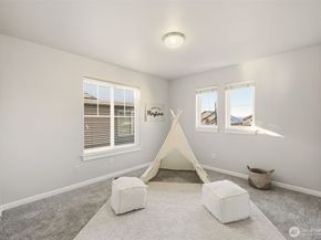 1421 72nd Avenue SE, Lake Stevens WA 98258