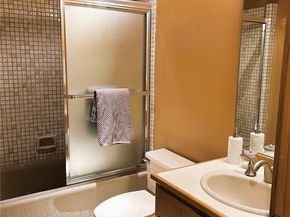 620 W Mercer Place 2B, Seattle WA 98119