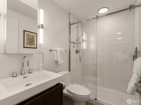 2301 Fairview Avenue E 405, Seattle WA 98102