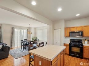 1346 32nd Place NE, Auburn WA 98002