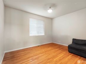 1346 32nd Place NE, Auburn WA 98002