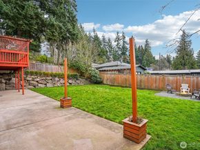 6406 233rd Place SW, Mountlake Terrace WA 98043