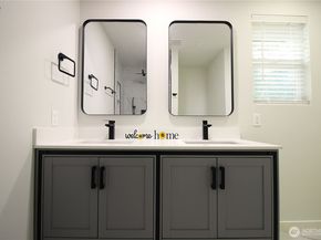 35030 19th Avenue SW, Federal Way WA 98023