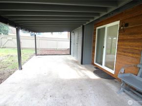 35030 19th Avenue SW, Federal Way WA 98023