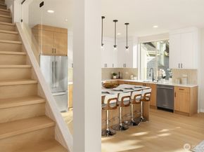 5716 14th Avenue NW, Seattle WA 98107