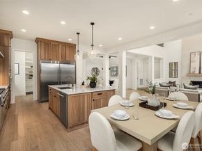 10468 NE 113th Place, Kirkland WA 98033