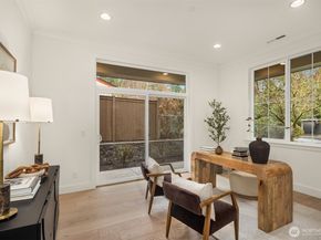 10468 NE 113th Place, Kirkland WA 98033