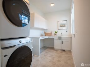 1744 Canyon Avenue SE, North Bend WA 98045