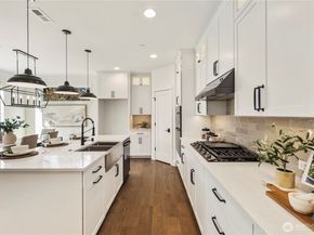 721 211th Place SE, Bothell WA 98021