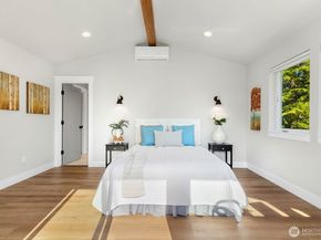 4326 A SW Mills Street, Seattle WA 98136