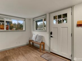 1021 Walnut Street, Edmonds WA 98020