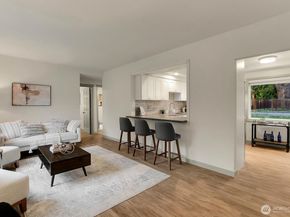 1021 Walnut Street, Edmonds WA 98020